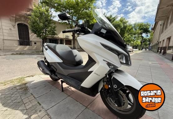 Motos - Kymco X town 250 2023 Nafta 7600Km - En Venta