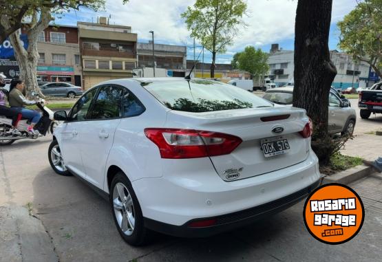 Autos - Ford FOCUS 2.0 SE PLUS 2014 Nafta 100000Km - En Venta