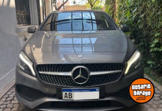 Autos - Mercedes Benz Clase A 2.0 A250 Amg-line 2017 Nafta 73800Km - En Venta