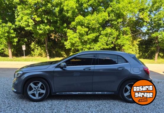 Camionetas - Mercedes Benz GLA 250 2018 Nafta 108000Km - En Venta