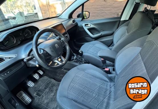 Autos - Peugeot 208 1.6 Feline 2013 Nafta 90000Km - En Venta