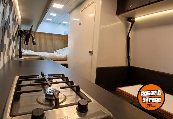 Camiones y Grúas - Motorhome Sprinter 515 XL super completo. - En Venta