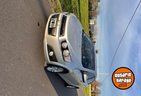 Autos - Chevrolet SONIC LTZ 2015 Nafta 105000Km - En Venta