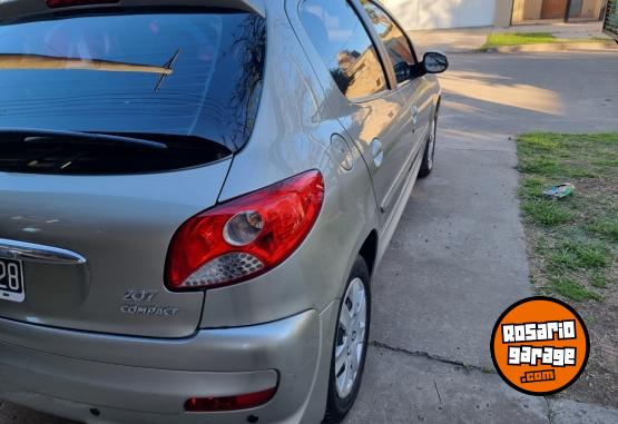 Autos - Peugeot 207 2013 Nafta 110000Km - En Venta