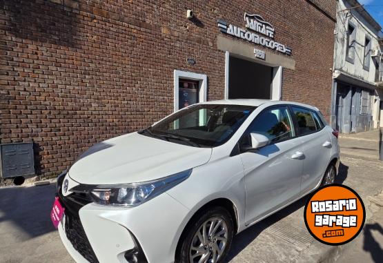 Autos - Toyota Yaris 2022 Nafta 37000Km - En Venta