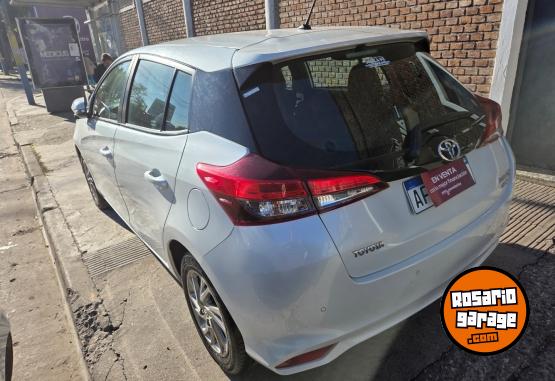 Autos - Toyota Yaris 2022 Nafta 37000Km - En Venta