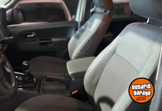 Camionetas - Volkswagen AMAROK 2.0 TRENDLINE 4X4 2016 Diesel 233000Km - En Venta