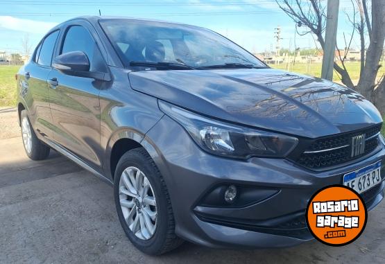 Autos - Fiat Cronos DRIVE mt 2021 Nafta 120000Km - En Venta