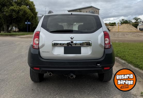Autos - Renault Duster 2011 GNC 240000Km - En Venta