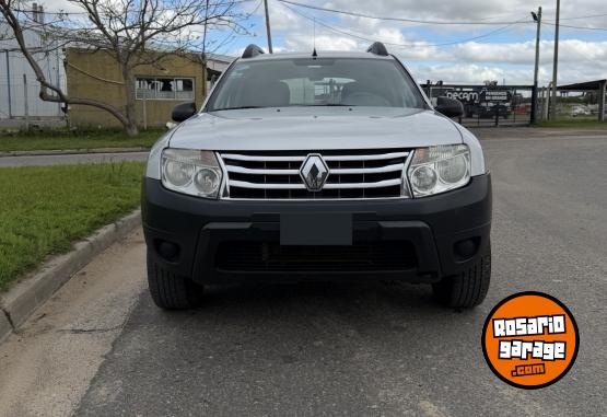 Autos - Renault Duster 2011 GNC 240000Km - En Venta