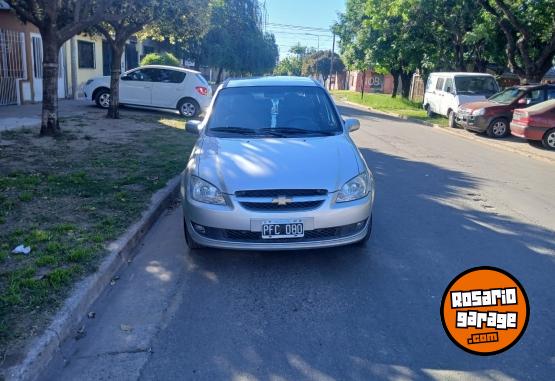 Autos - Chevrolet Corsa clasi 1.4 2015 Nafta 87000Km - En Venta