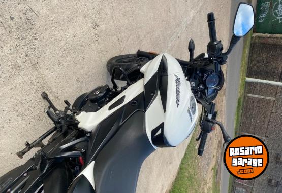 Motos - Bajaj Rouser ns200 2023 Nafta 16400Km - En Venta