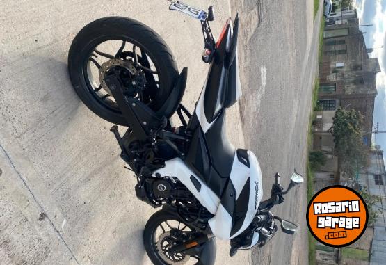Motos - Bajaj Rouser ns200 2023 Nafta 16400Km - En Venta
