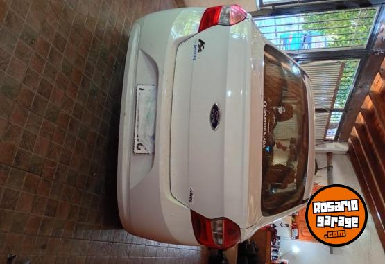 Autos - Ford K 1.5 SE 2018 Nafta 160000Km - En Venta