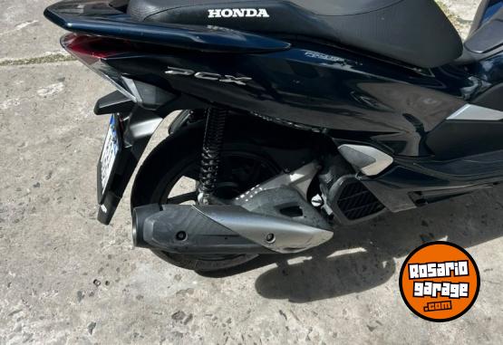 Motos - Honda PCX 150 2020 Nafta 25000Km - En Venta