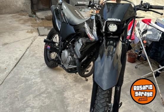 Motos - Honda 2011 2011 Nafta 20000Km - En Venta