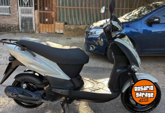 Motos - Kymco Agiliity 125 2024 Nafta 11500Km - En Venta