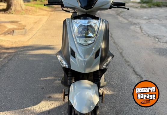 Motos - Kymco Agiliity 125 2024 Nafta 11500Km - En Venta
