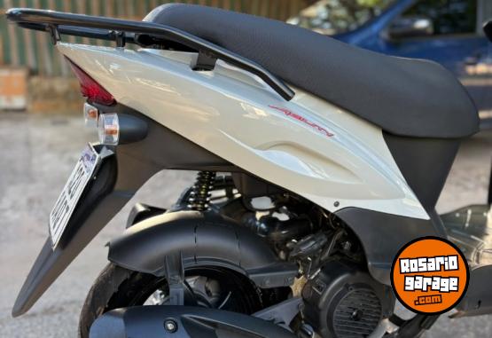 Motos - Kymco Agiliity 125 2024 Nafta 11500Km - En Venta