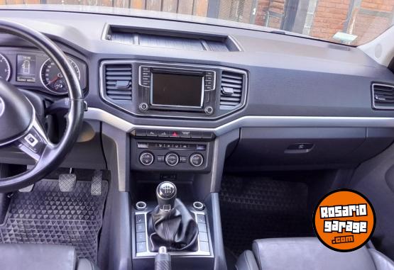Camionetas - Volkswagen Amarok highline pack 2.0 2018 Nafta 150000Km - En Venta