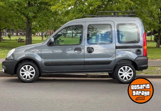 Utilitarios - Renault Kangoo 2013 Nafta 210000Km - En Venta