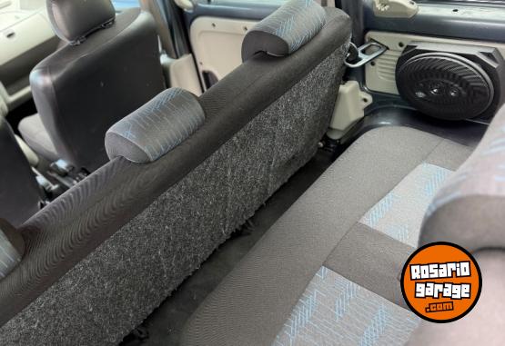 Utilitarios - Renault Kangoo 2013 Nafta 210000Km - En Venta