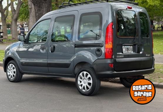 Utilitarios - Renault Kangoo 2013 Nafta 210000Km - En Venta