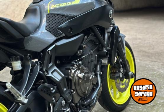 Motos - Yamaha Mt 07 2017 Nafta 19000Km - En Venta