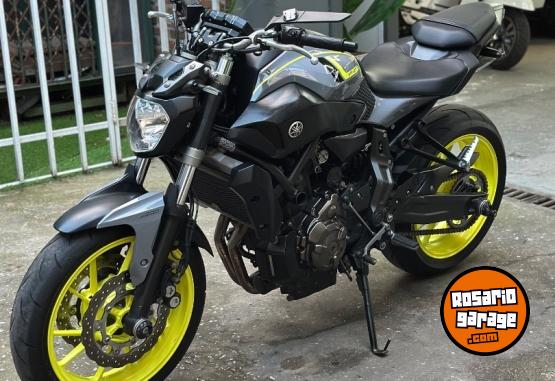 Motos - Yamaha Mt 07 2017 Nafta 19000Km - En Venta