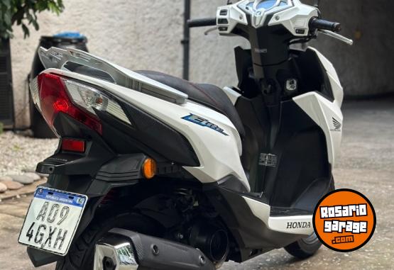 Motos - Honda Elite 2018 Nafta 9000Km - En Venta