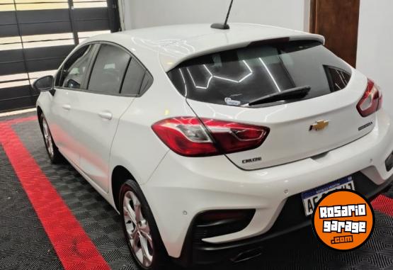 Autos - Chevrolet Cruze LT 2021 Nafta 74000Km - En Venta