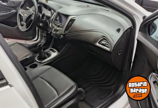 Autos - Chevrolet Cruze LT 2021 Nafta 74000Km - En Venta