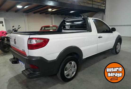 Camionetas - Fiat STRADA 2017 Nafta 95000Km - En Venta