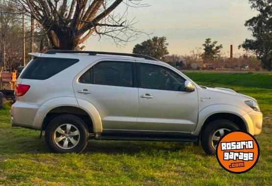 Camionetas - Toyota SW4 SRV 2007 Diesel 184000Km - En Venta