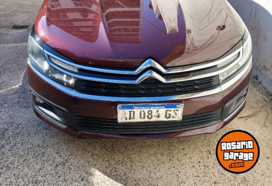Autos - Citroen C4 Lounge 2018 Nafta 107000Km - En Venta