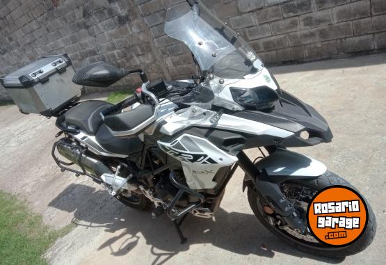 Motos - Benelli Trk 502x 2024 Nafta 17000Km - En Venta