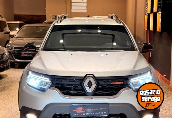 Autos - Renault Duster iconic 2025 Nafta 42000Km - En Venta