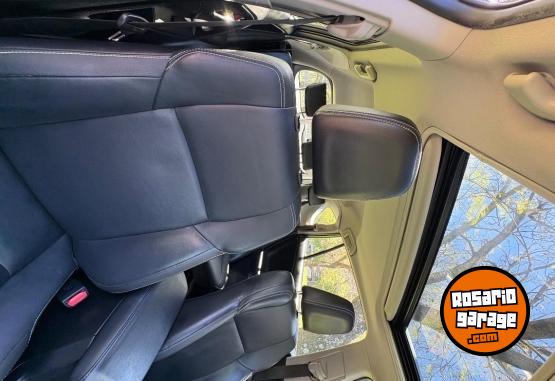 Camionetas - Toyota RAV4 2.0 Rav 4/ SW4 Hilux 2018 Nafta 97000Km - En Venta