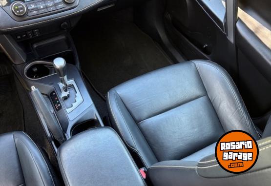 Camionetas - Toyota RAV4 2.0 Rav 4/ SW4 Hilux 2018 Nafta 97000Km - En Venta