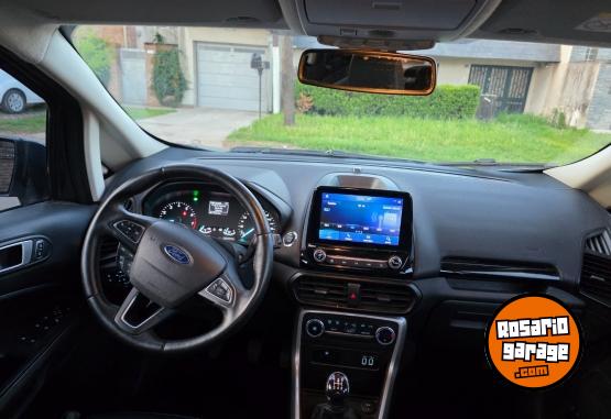 Autos - Ford EcoSport Titanium 2022 Nafta 45720Km - En Venta