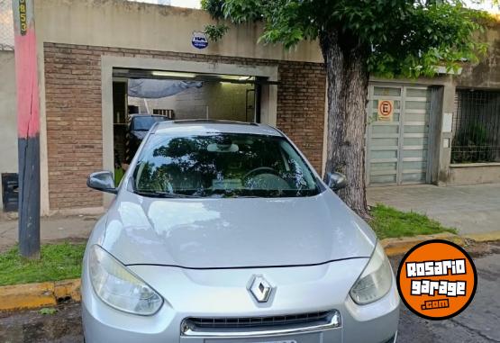 Autos - Renault Fluence privilege 2014 Nafta 150000Km - En Venta