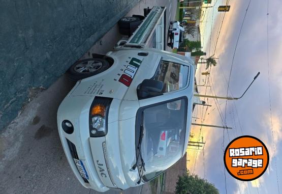 Utilitarios - JAC X200 2021 Diesel 93900Km - En Venta