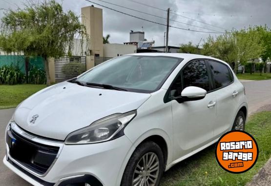Autos - Peugeot Allure nav 2016 Nafta 145Km - En Venta