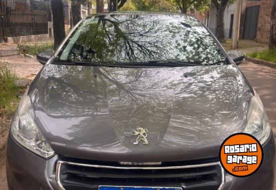Autos - Peugeot 208 allure nav 2016 Nafta 96000Km - En Venta