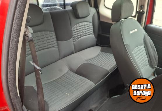 Utilitarios - Fiat STRADA ADVENTURE LOCKER 2014 GNC 111111Km - En Venta