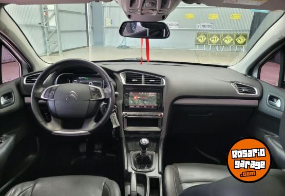 Autos - Citroen C4 lounge 2020 Nafta 110000Km - En Venta