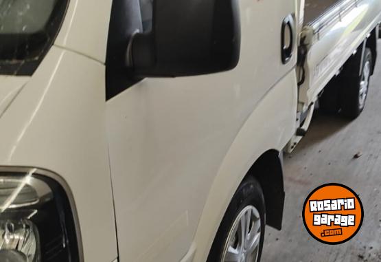 Camionetas - Kia K-2500 2022 Diesel 40000Km - En Venta