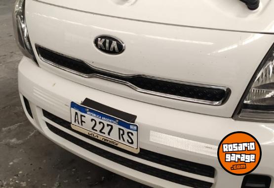 Camionetas - Kia K-2500 2022 Diesel 40000Km - En Venta