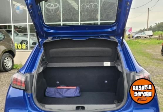 Autos - Peugeot 208 felline 2022 Nafta 37700Km - En Venta