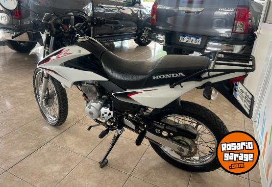 Motos - Honda XR 150CC 2017 Nafta 20303Km - En Venta